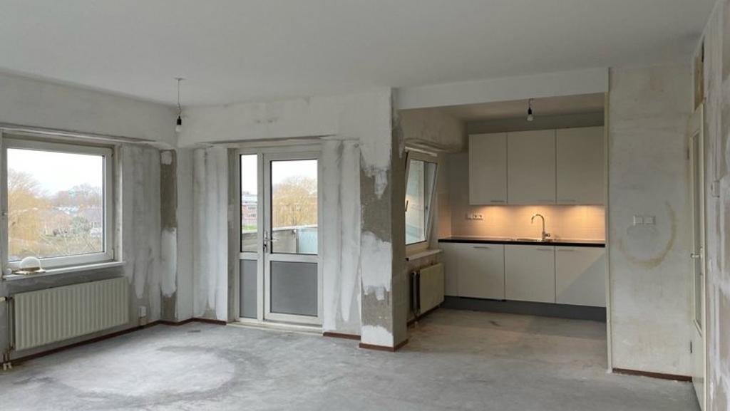 80 m² appartement met balkon in Uithoorn - Afbeelding 1