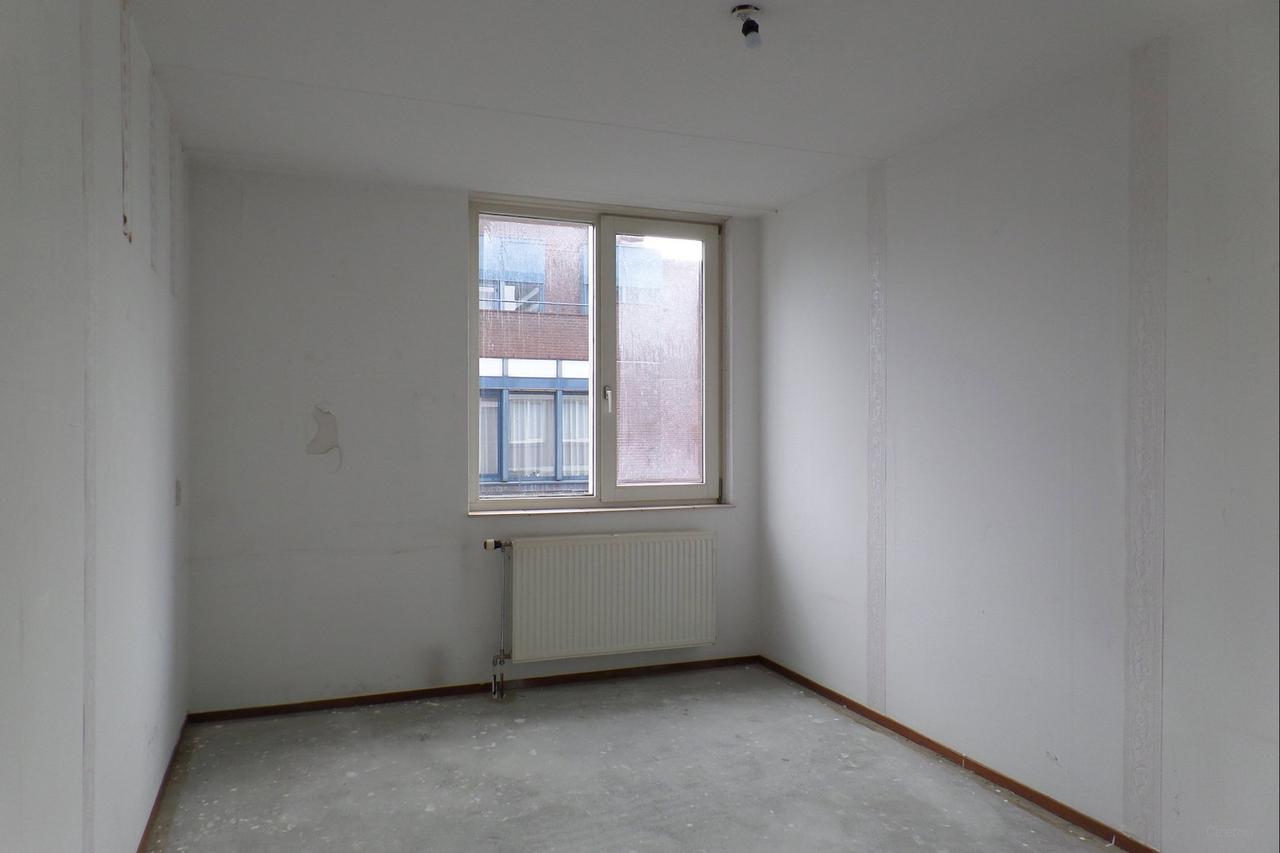Aan het water met balkon in Binnenstad-West - Afbeelding 9