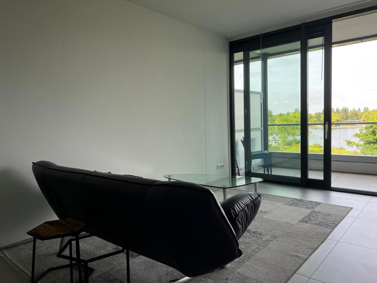 Studio with Terrace on the Amstel River - Image 4