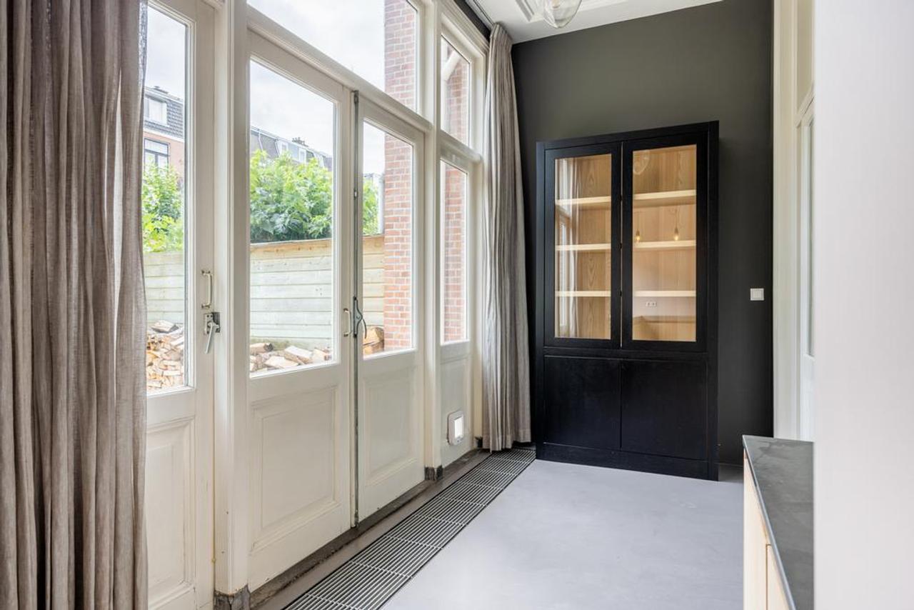 210 m2 Townhouse with 5 Bedrooms - Image 21