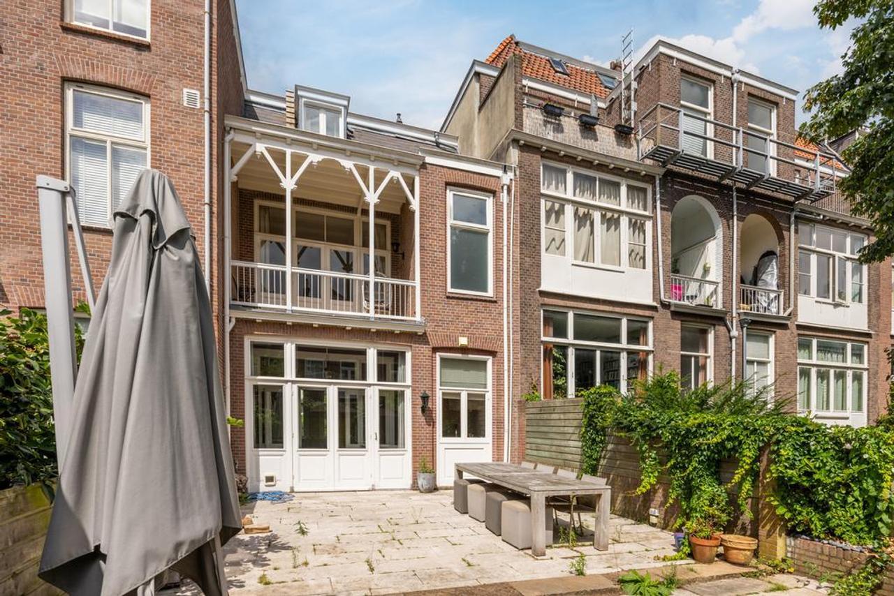 210 m2 Townhouse with 5 Bedrooms - Image 26