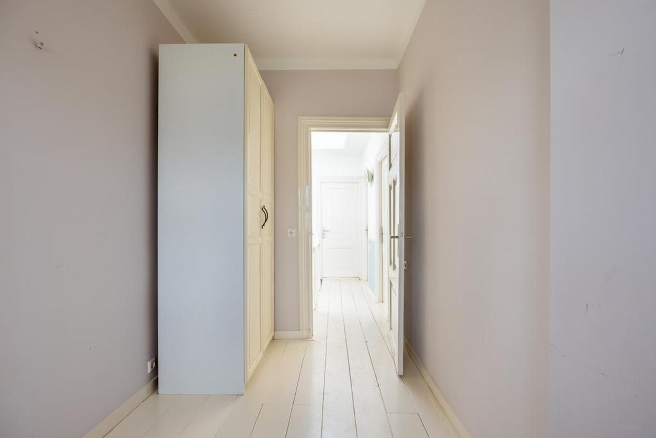 210 m2 Townhouse with 5 Bedrooms - Image 50
