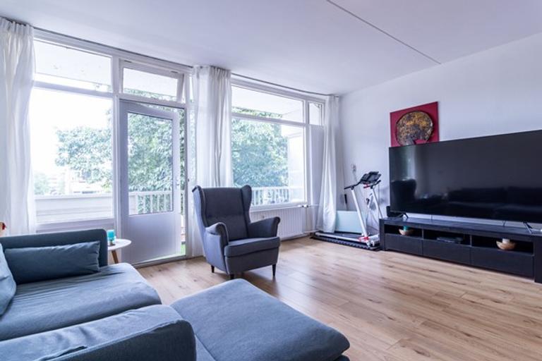 Gemeubileerd 3-kamerappartement met balkon - Afbeelding 3