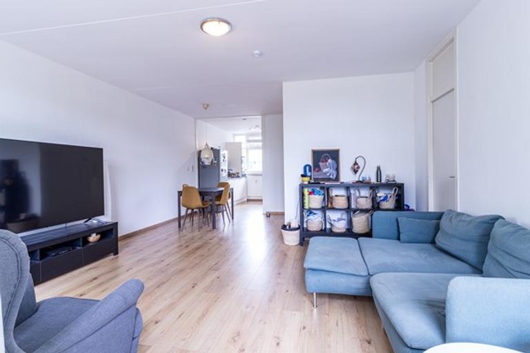 Gemeubileerd 3-kamerappartement met balkon - Afbeelding 6
