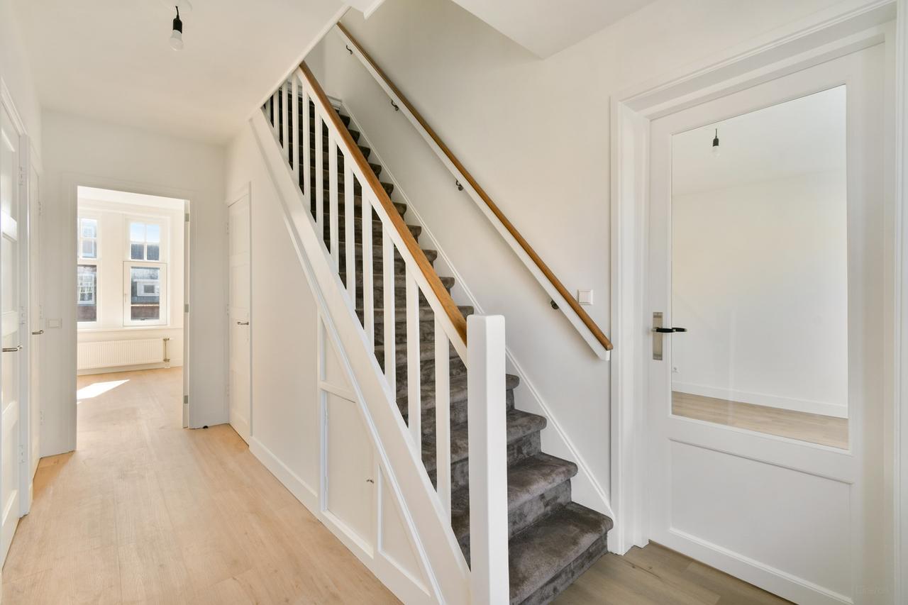 Wonen in een torenappartement in Stadionbuurt - Afbeelding 2