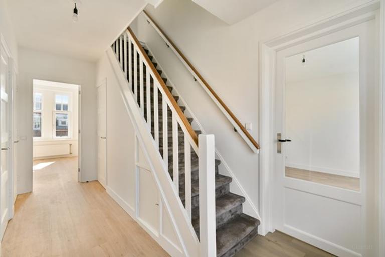 115 m² appartement in Stadionbuurt - Afbeelding 2