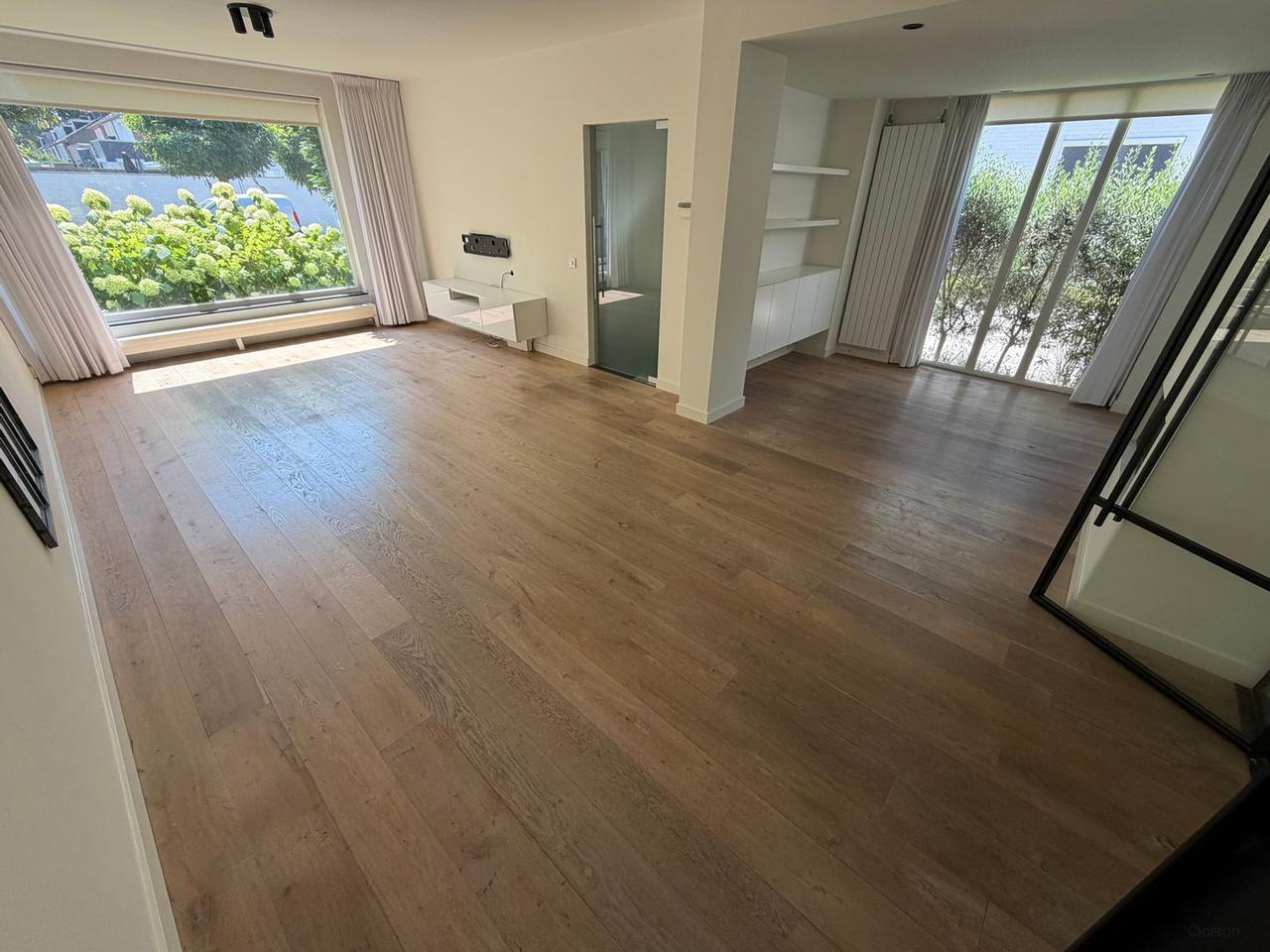 Ruime huurwoning met garage in Belfort - Afbeelding 3