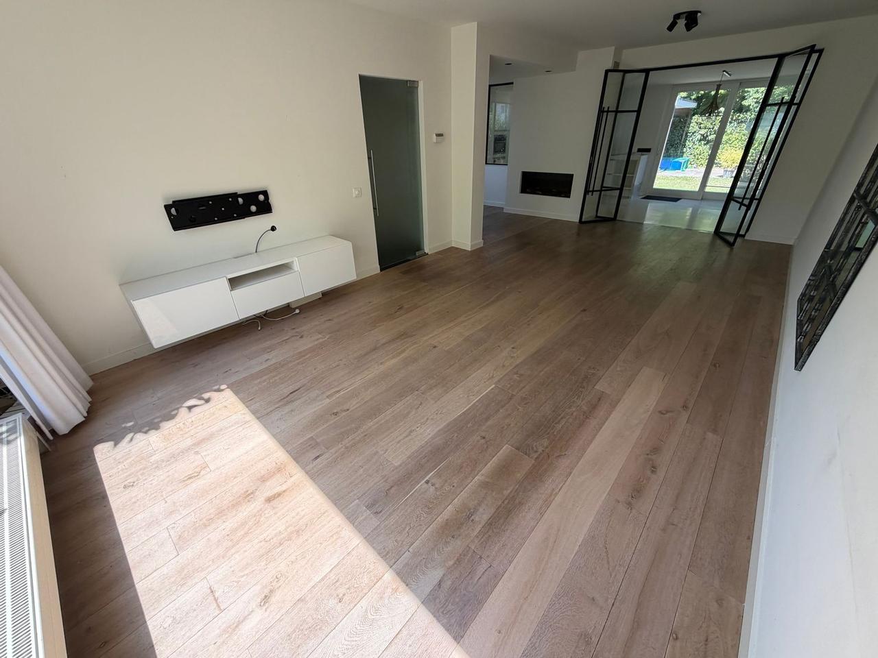 Ruime huurwoning met garage in Belfort - Afbeelding 4