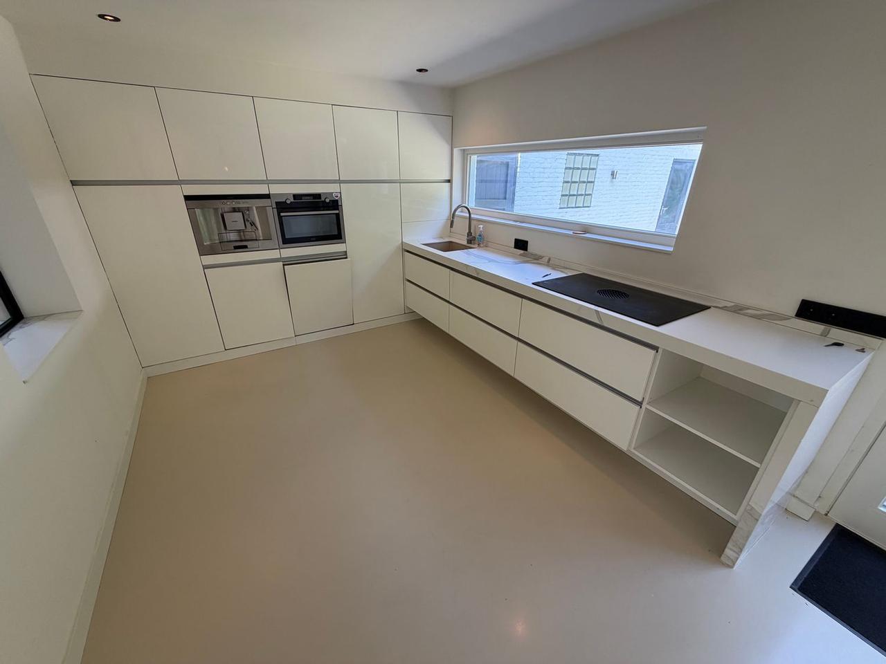 Ruime huurwoning met garage in Belfort - Afbeelding 12