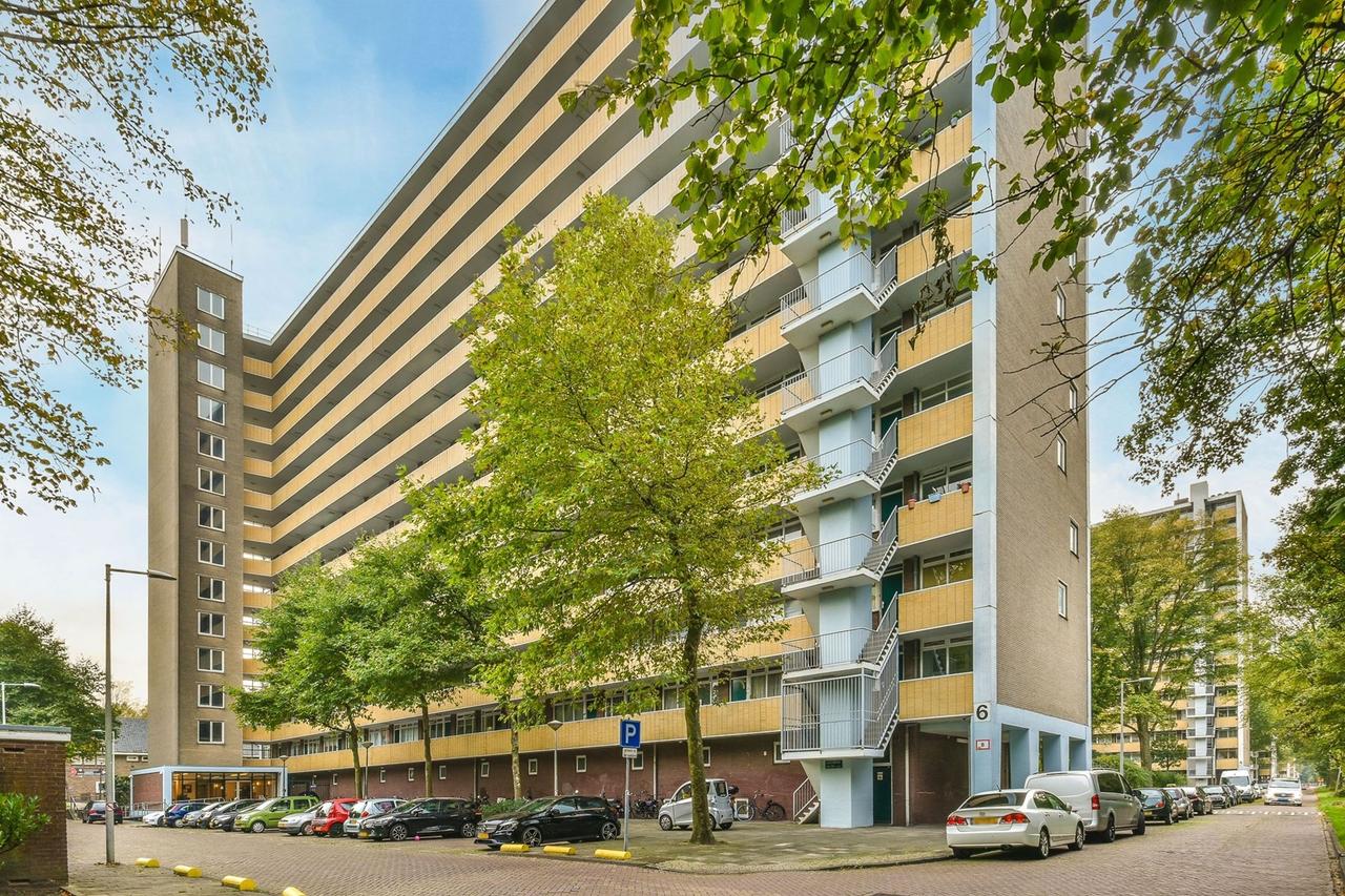 4-kamer appartement met balkon in De Punt - Afbeelding 1