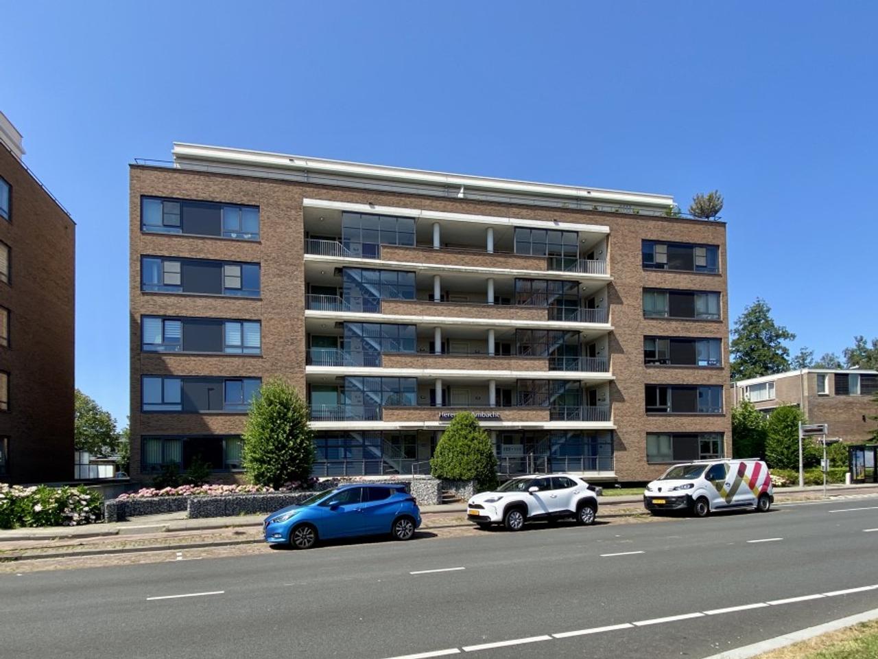 3-kamerappartement met groot terras - Afbeelding 1