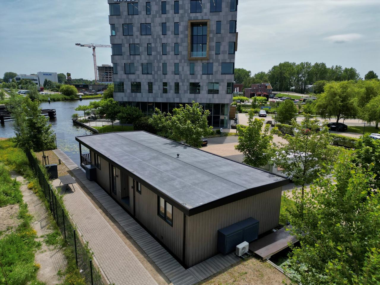Woonark met priveligplaats en tuin - Afbeelding 8