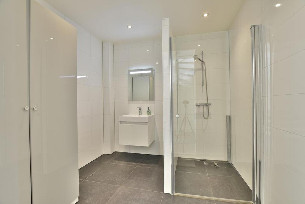 Bovenwoning met dakterras en 3 slaapkamers - Afbeelding 15