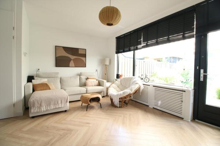 Huis met oprit naast Hoog Ambacht - Afbeelding 7