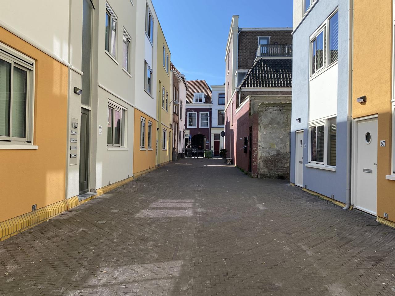 Studio met eigen keuken in hartje Den Haag - Afbeelding 1