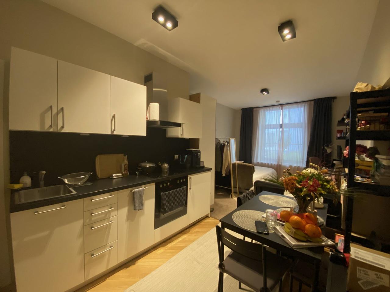 Studio met eigen keuken in hartje Den Haag - Afbeelding 3