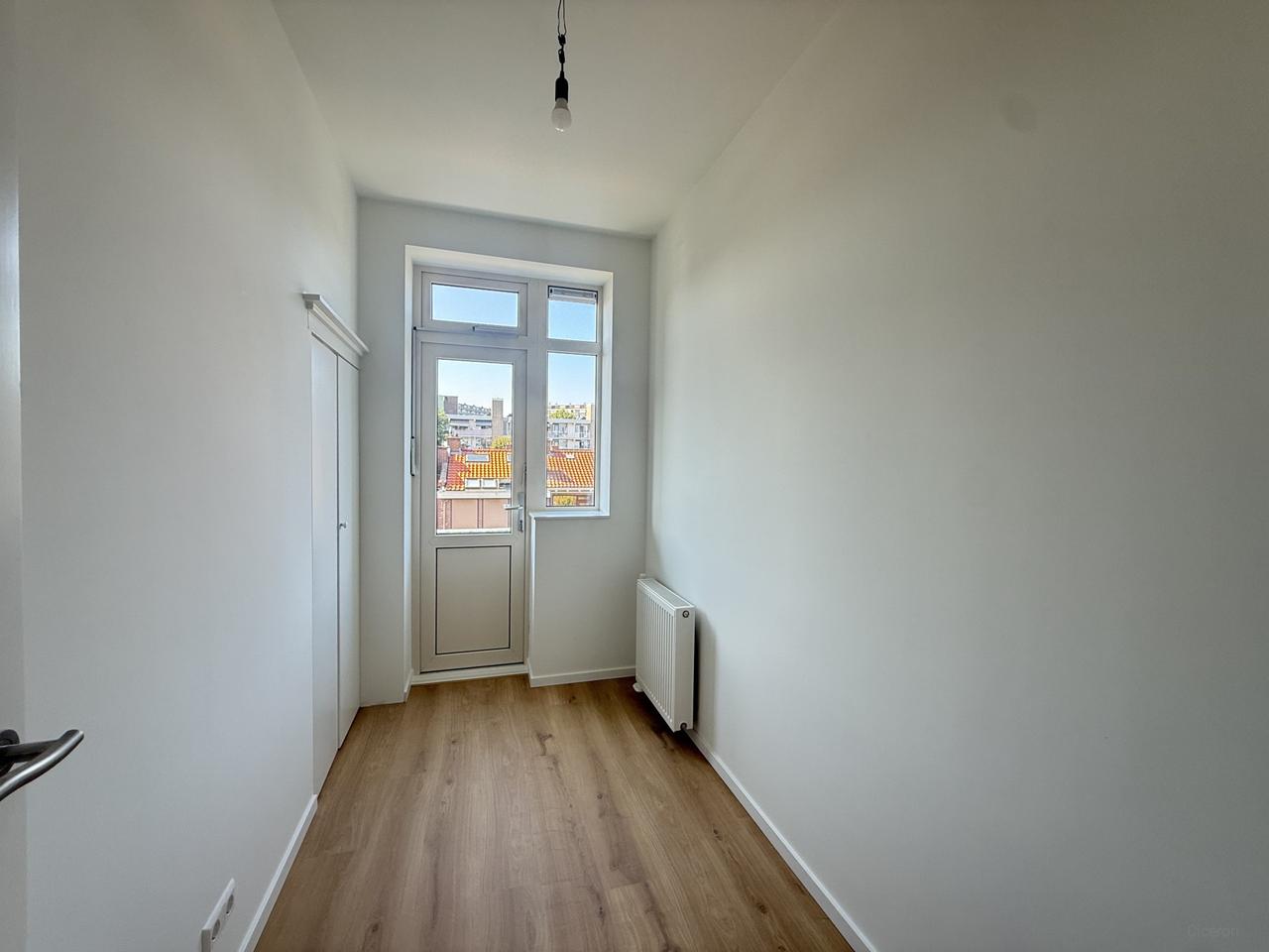 Dubbel bovenhuis met balkon aan het water - Afbeelding 9