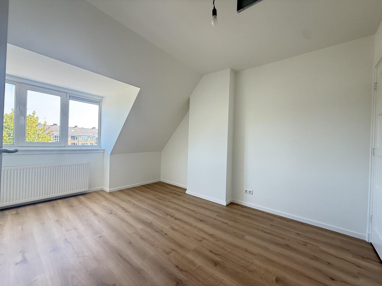 Dubbel bovenhuis met balkon aan het water - Afbeelding 16