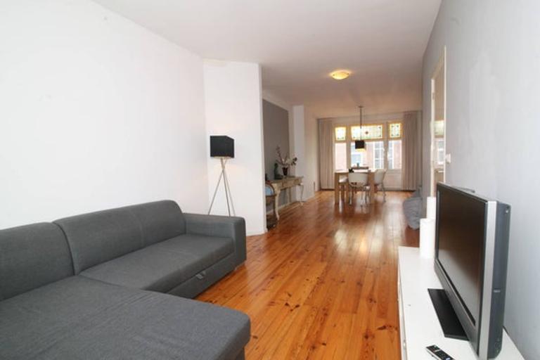 90 m² met breed balkon in Bezuidenhout - Afbeelding 5