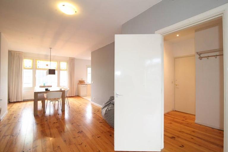 90 m² met breed balkon in Bezuidenhout - Afbeelding 12