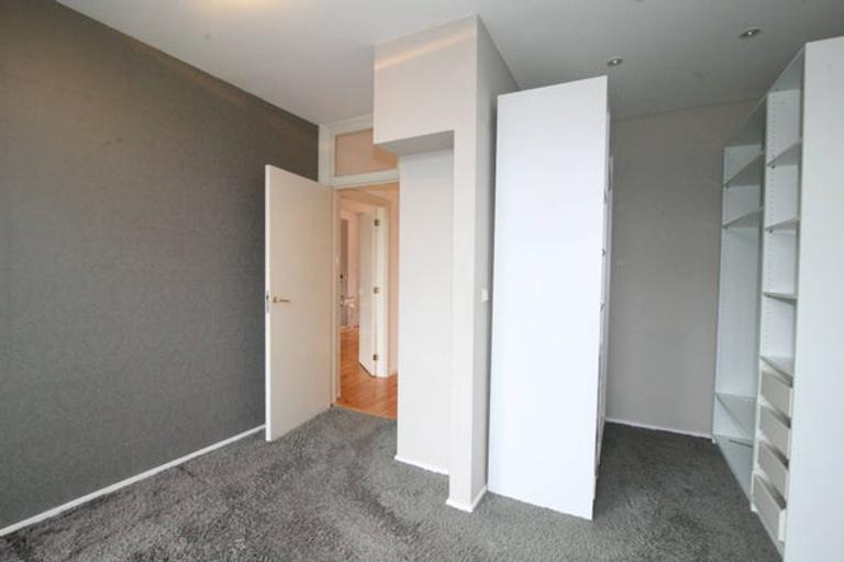 90 m² met breed balkon in Bezuidenhout - Afbeelding 16