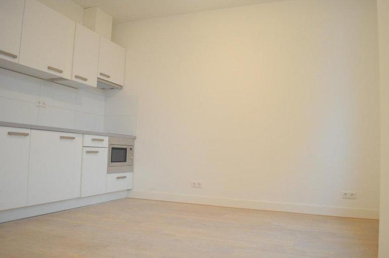 Studio met balkon in Rustenburg, Den Haag - Afbeelding 5