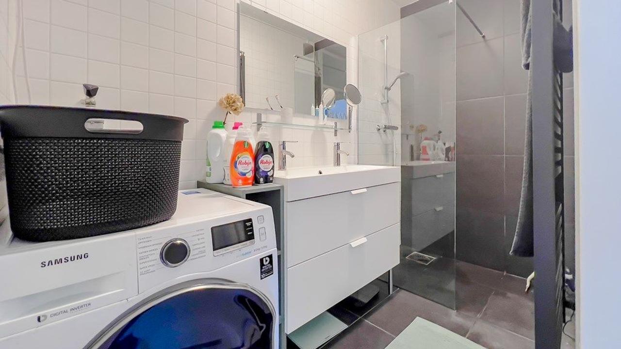 Licht 3-kamerappartement met balkon - Afbeelding 16