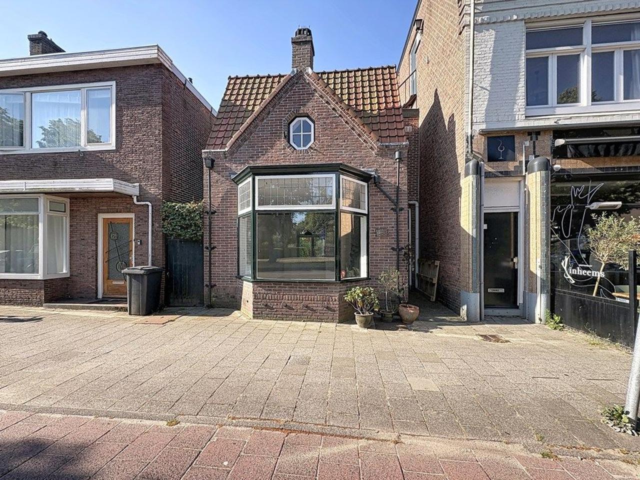 Vrijstaand wonen met tuin bij station - Afbeelding 1