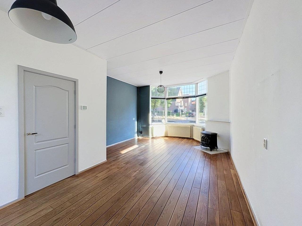 Vrijstaand wonen met tuin bij station - Afbeelding 2