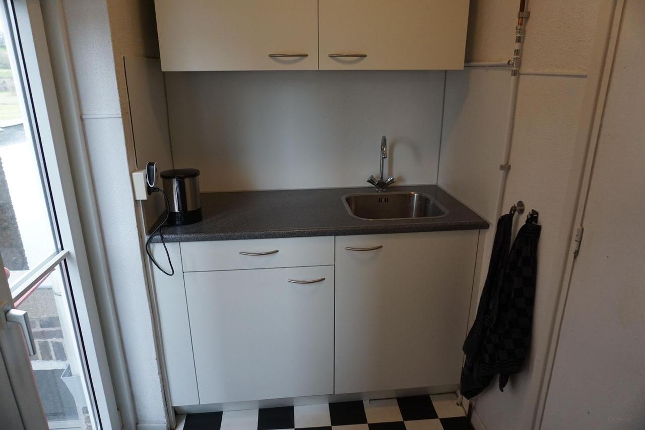 Room with Internet on Statensingel - Image 10