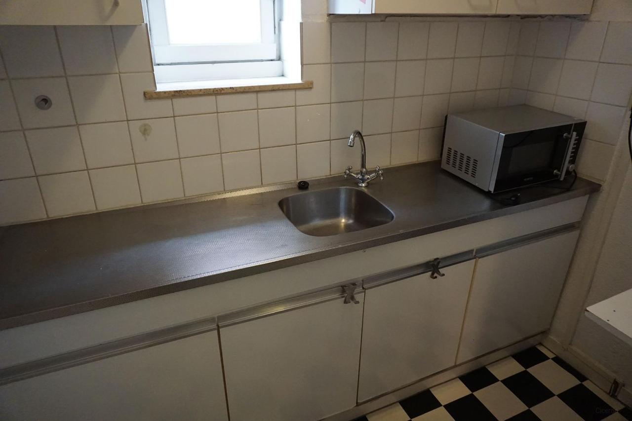 Room with Internet on Statensingel - Image 12