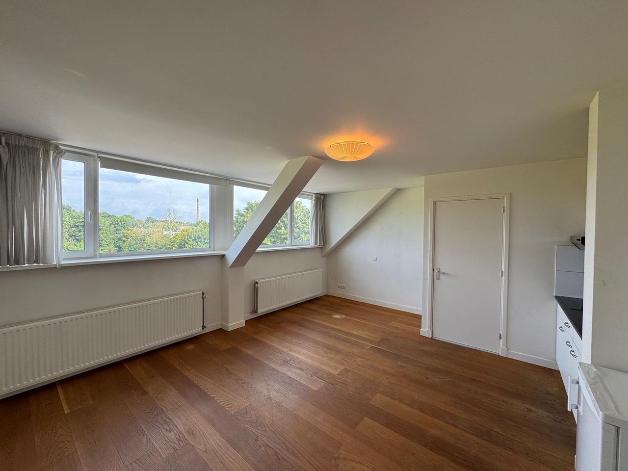Kamer met eigen keuken en badkamer - Afbeelding 2
