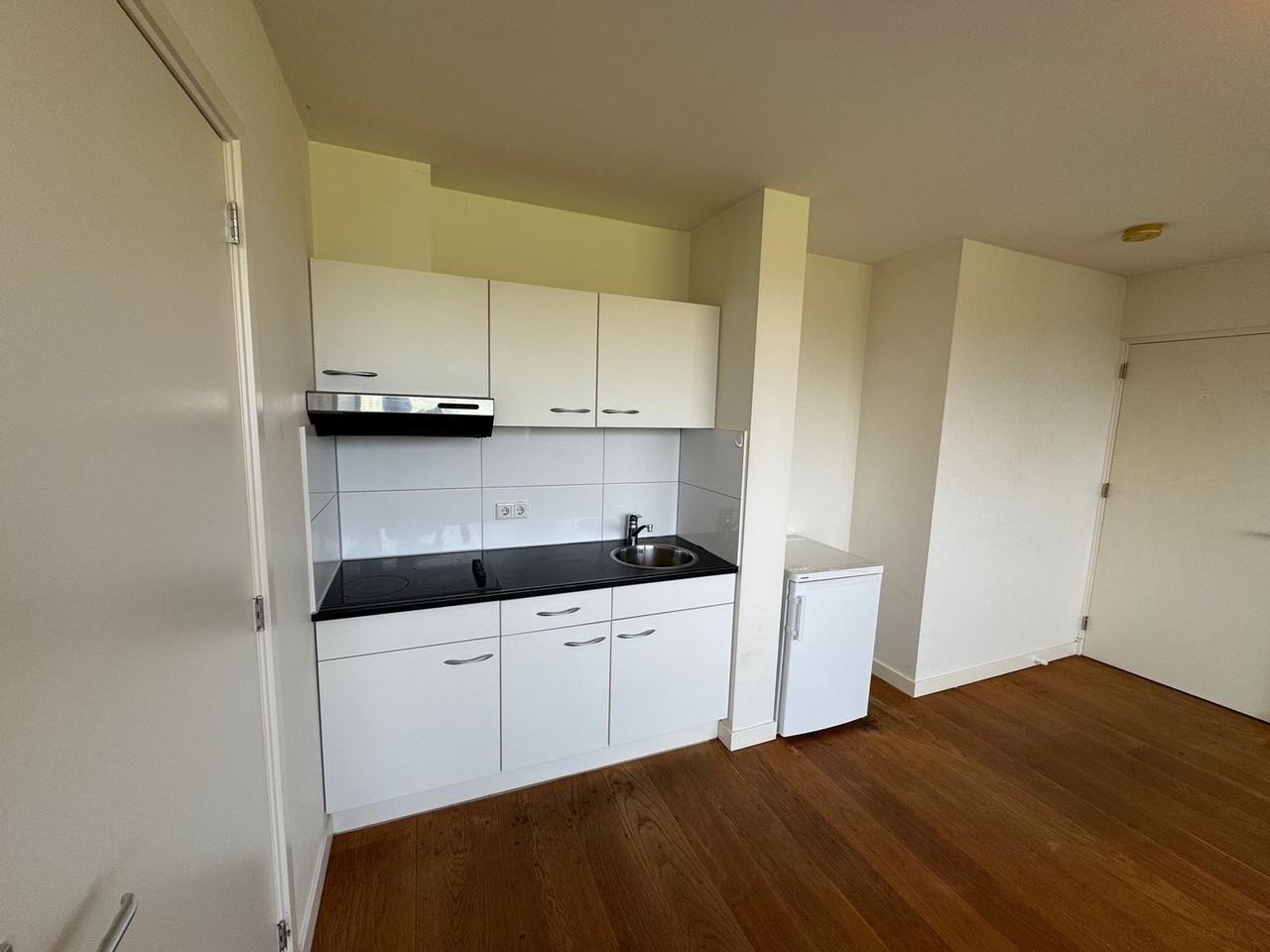 Kamer met eigen keuken en badkamer - Afbeelding 6