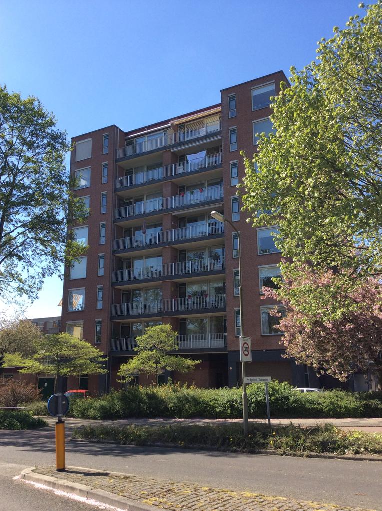 3-kamerappartement met lift in Harderwijk - Afbeelding 1