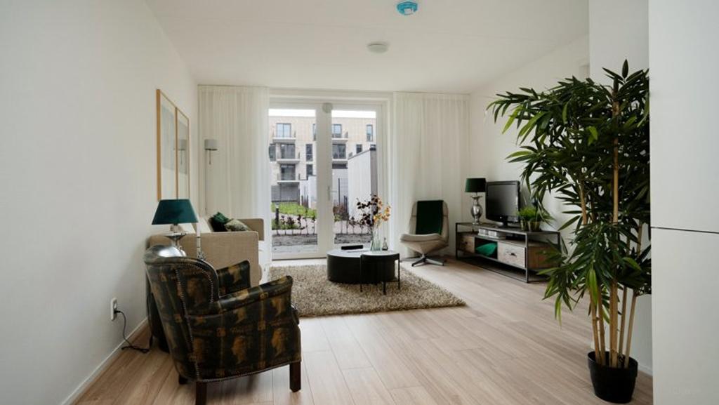 95 m2 ground floor apartment near CS and city center - Image 2