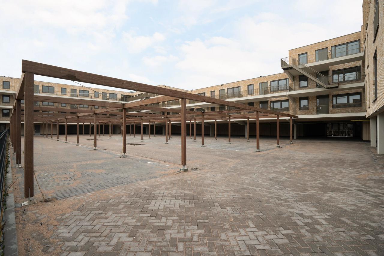 95 m2 ground floor apartment near CS and city center - Image 9