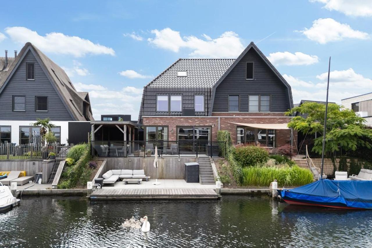 Wonen aan het water in Blaricummermeent - Afbeelding 1