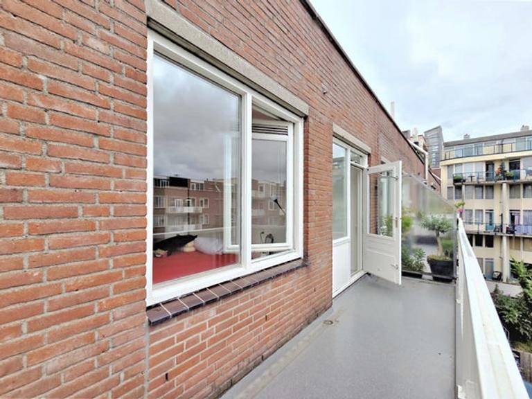 Licht 3-kamerappartement aan het water - Afbeelding 12