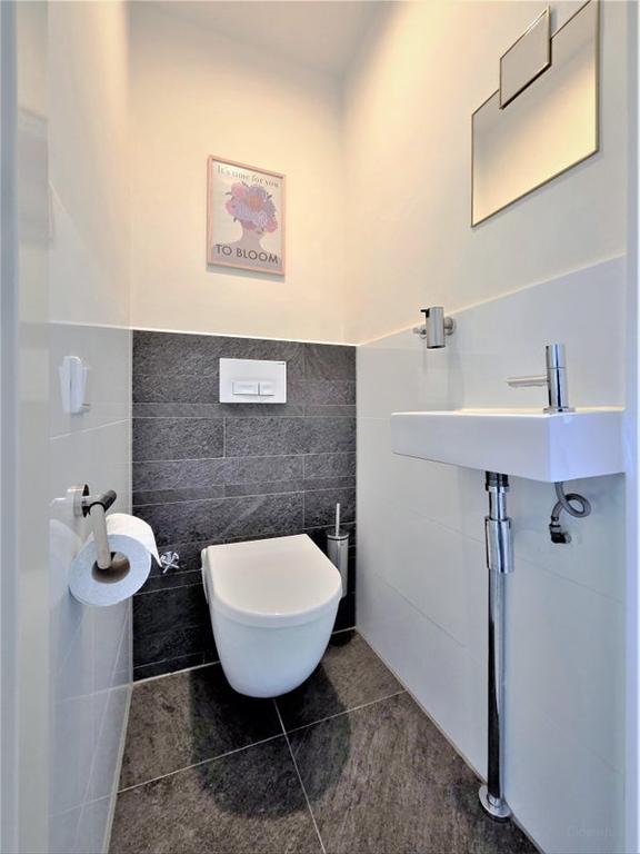 Licht 3-kamerappartement aan het water - Afbeelding 17