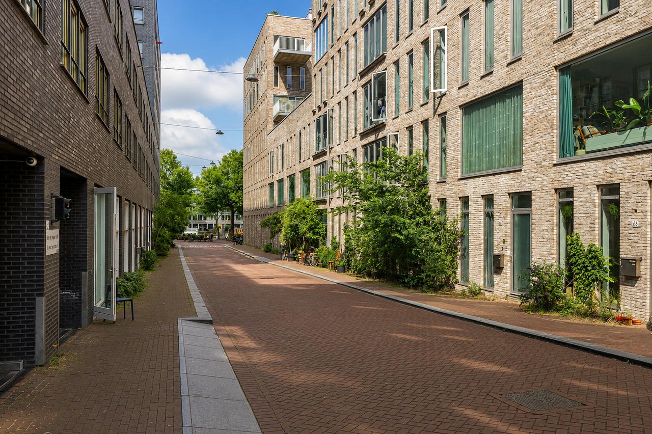 Apartment in Haarlemmerbuurt, Amsterdam - Image 23