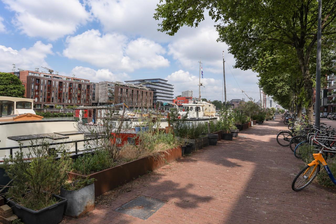 Apartment in Haarlemmerbuurt, Amsterdam - Image 25