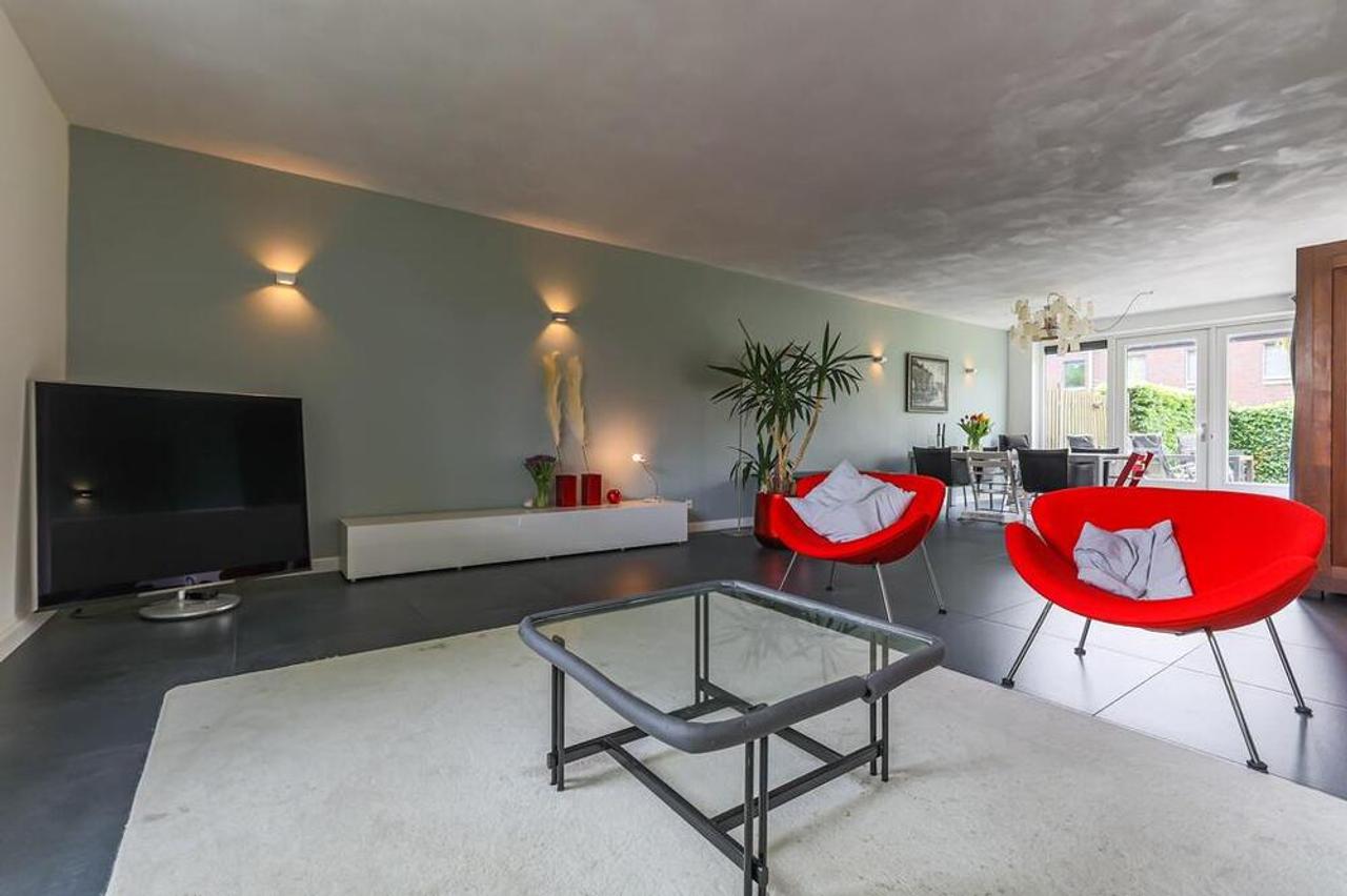 220 m² herenhuis met 6 slaapkamers - Afbeelding 4