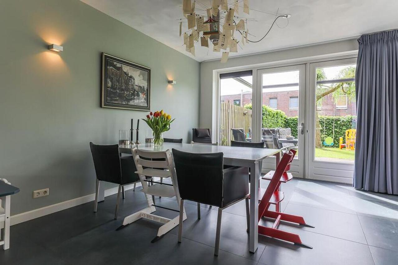220 m² herenhuis met 6 slaapkamers - Afbeelding 7