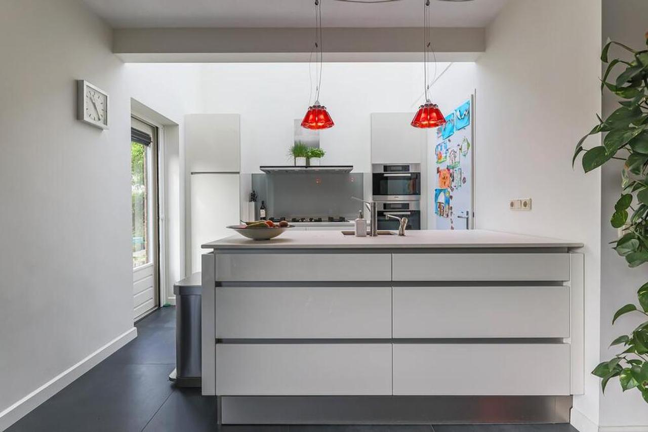 220 m² herenhuis met 6 slaapkamers - Afbeelding 10