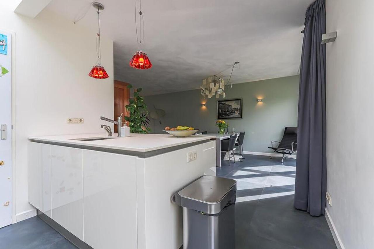 220 m² herenhuis met 6 slaapkamers - Afbeelding 13