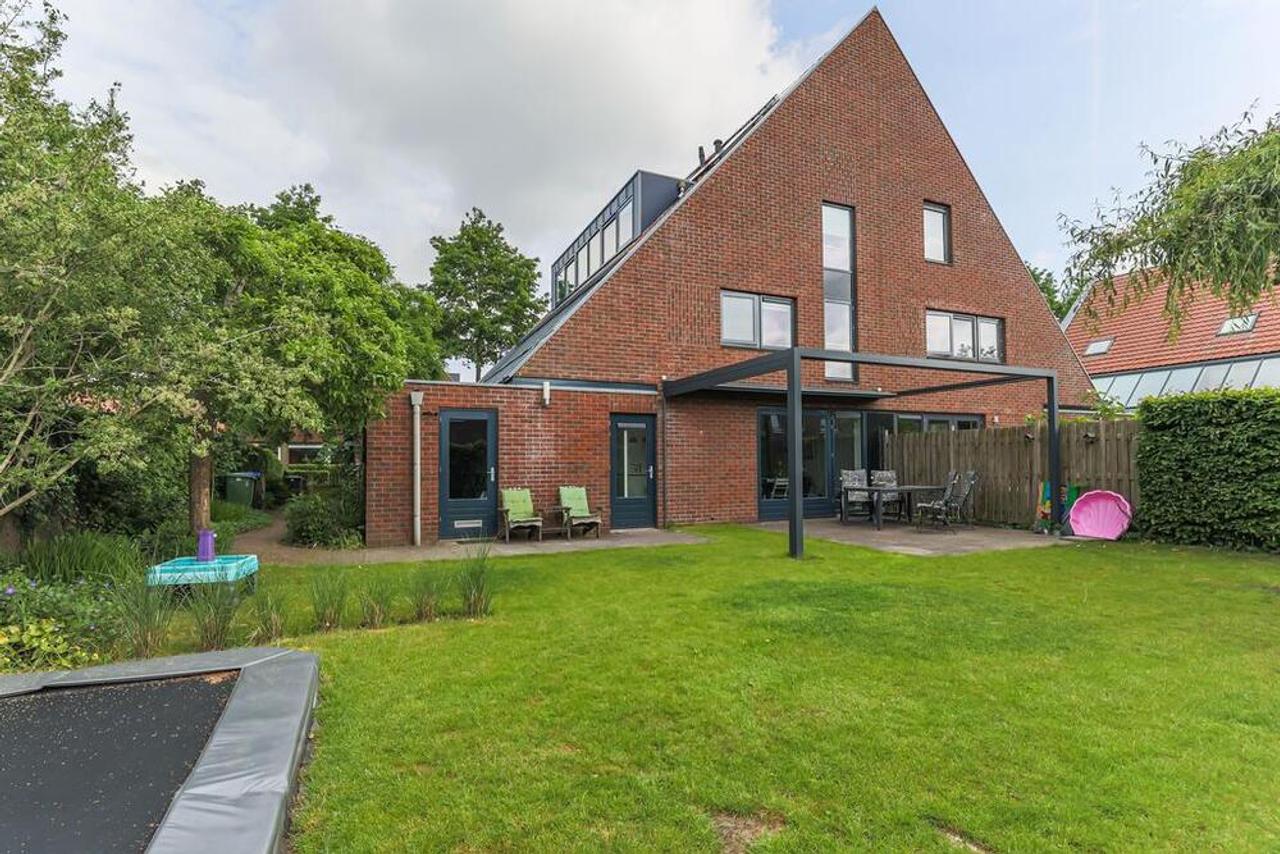 220 m² herenhuis met 6 slaapkamers - Afbeelding 16