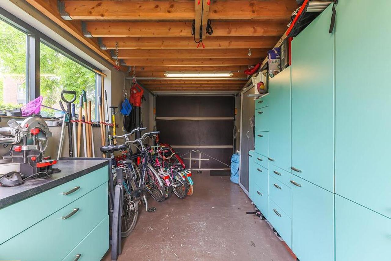 220 m² herenhuis met 6 slaapkamers - Afbeelding 21