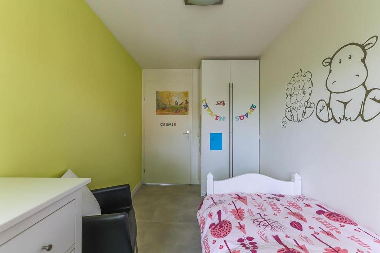 220 m² herenhuis met 6 slaapkamers - Afbeelding 28