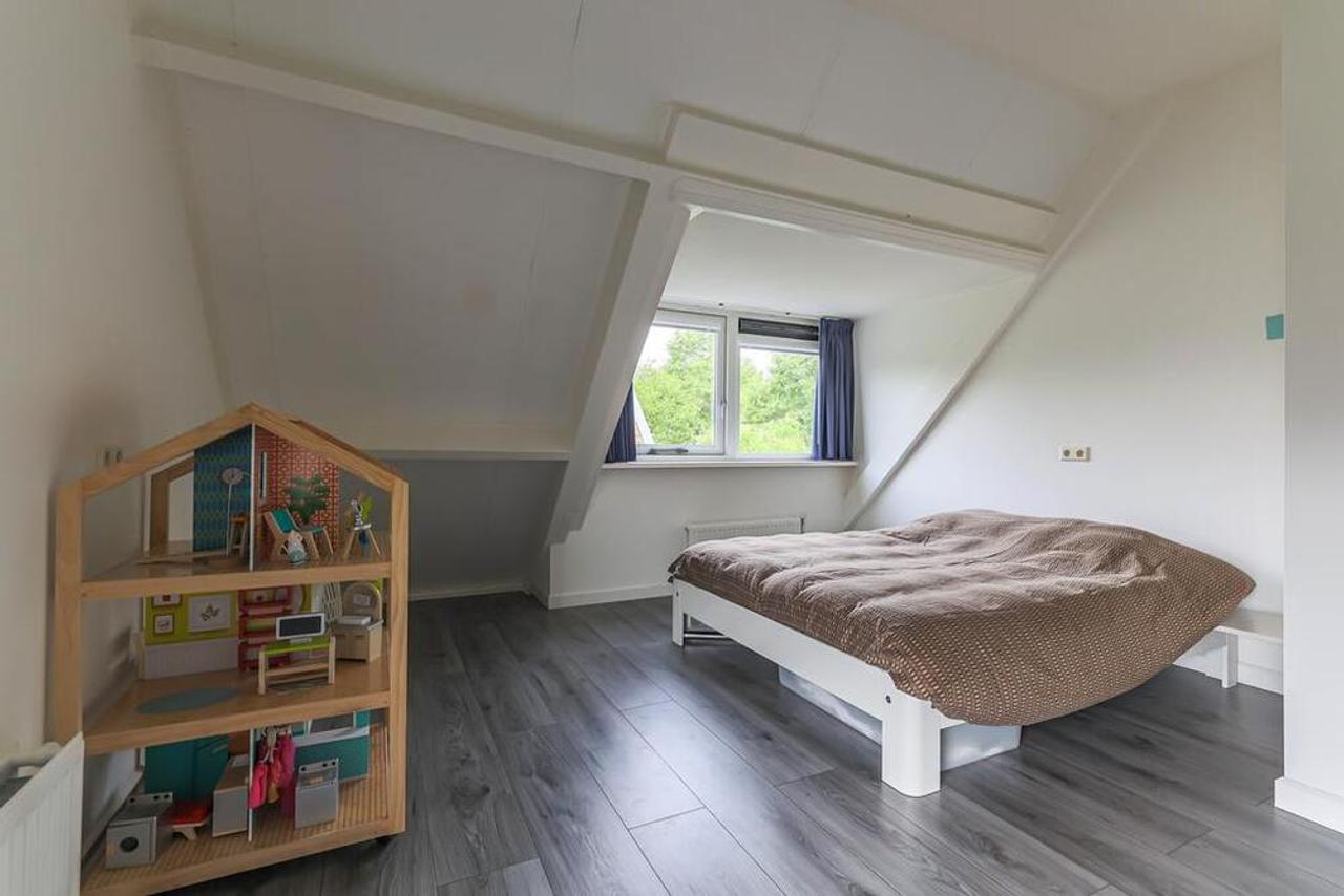 220 m² herenhuis met 6 slaapkamers - Afbeelding 41