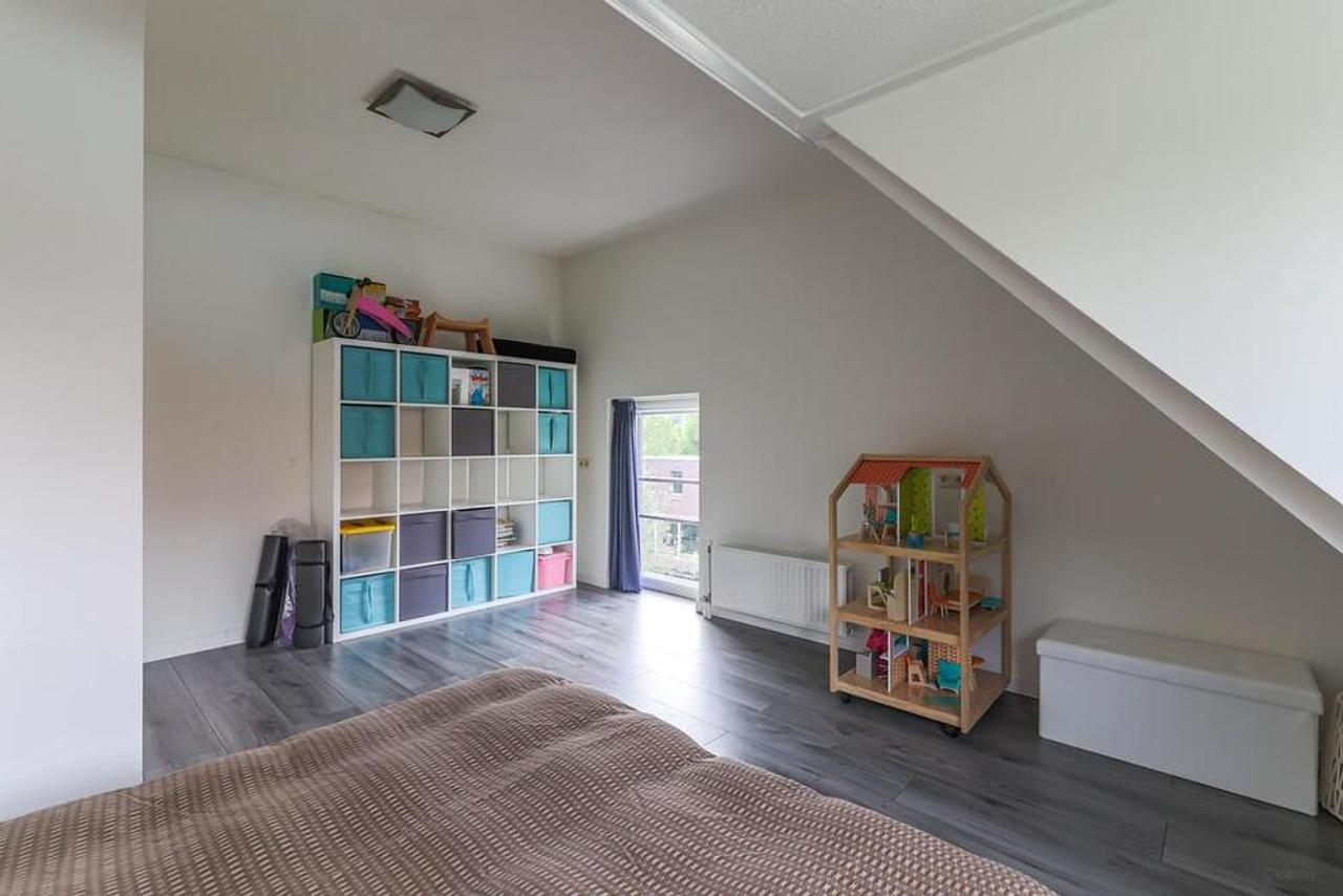 220 m² herenhuis met 6 slaapkamers - Afbeelding 42